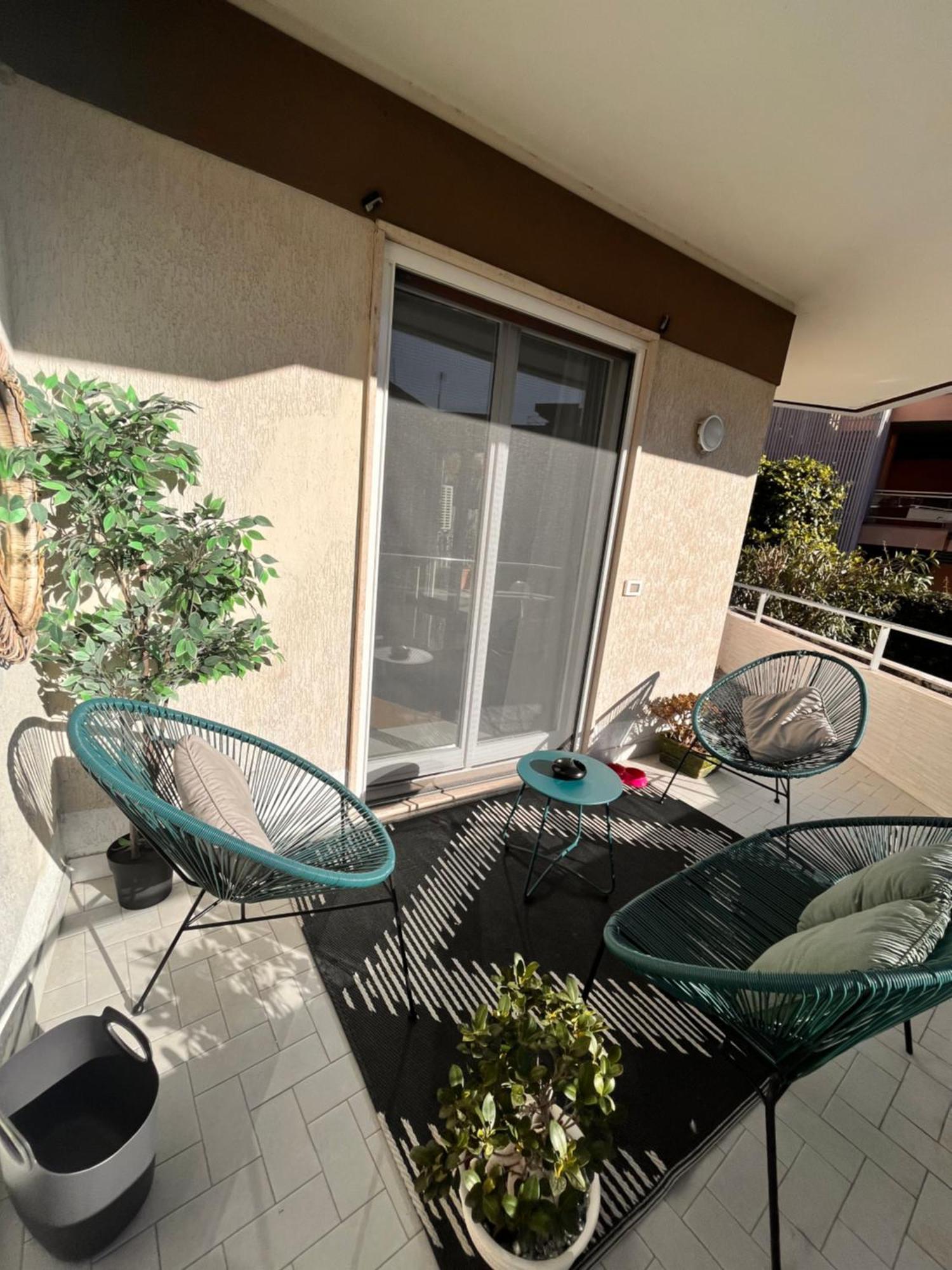 Vanecia'S Luxury Homestay Sanremo Bagian luar foto